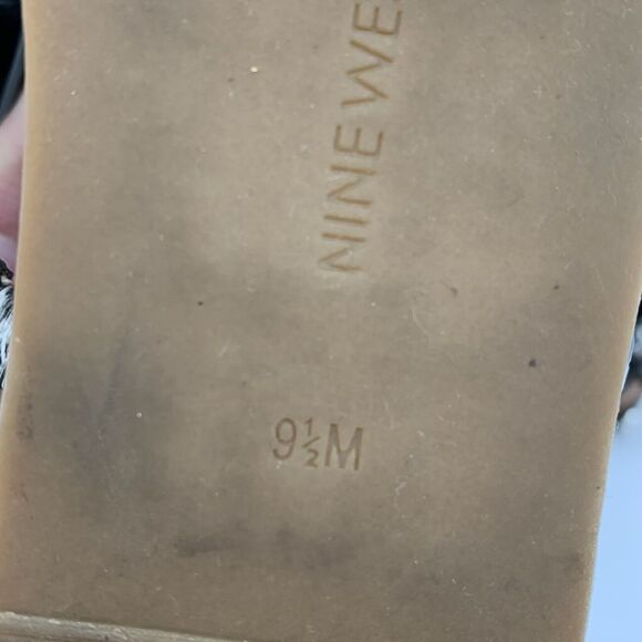 Nine West Gladiator Strappy Sandals Flats 9.5M Women Snake Print Gray Black BOHO - Picture 4 of 13